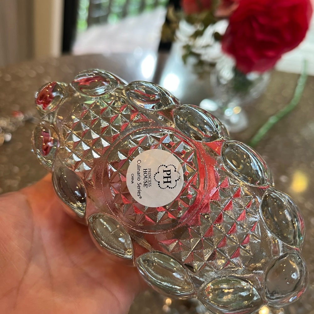 Princess House Clear Glass Scalloped silverware holders - Picture 4 of 4